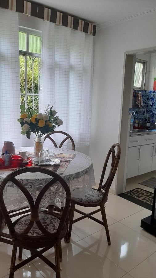 Bem Localizado Apartamento 2 Quartos Orla Rio Vermelho Ha 20 Min Da Barra-Ondina Internet Arcondicionado Сальвадор Экстерьер фото